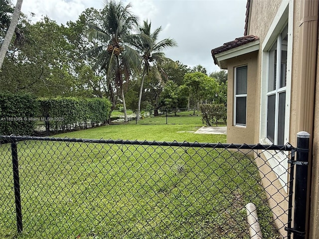 5657 NW 121st Ave, Coral Springs, FL 33076 - view of yard with view of scattered trees