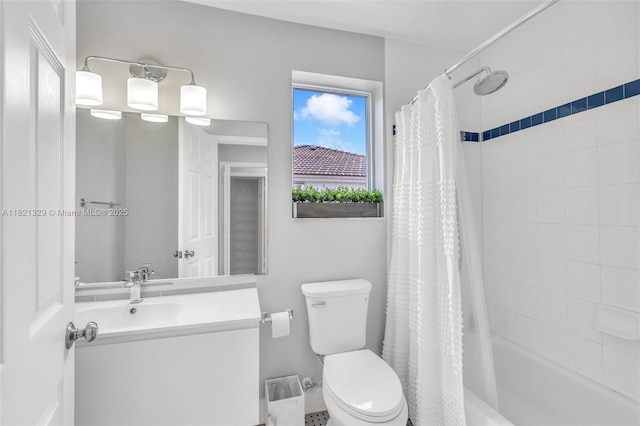 15631 SW 53rd St, Miramar, FL 33027 - bathroom with vanity and shower / bathtub combination with curtain