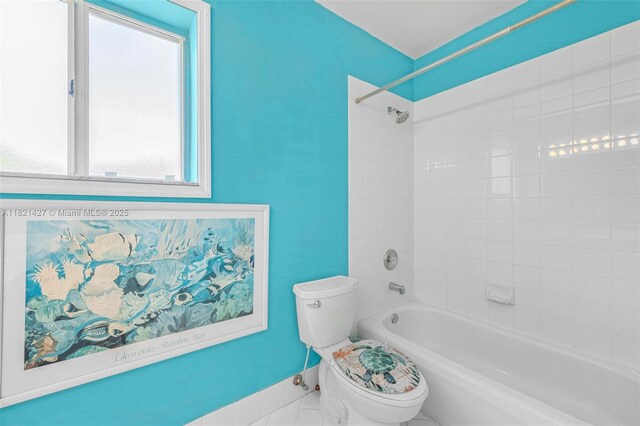 21343 SW 88th Ct, Cutler Bay, FL 33189 - full bath featuring toilet and shower / washtub combination