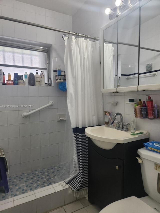 3082 NW 4th St, Miami, FL 33125 - full bathroom with tiled shower, vanity, tile walls, decorative backsplash, and tile patterned flooring
