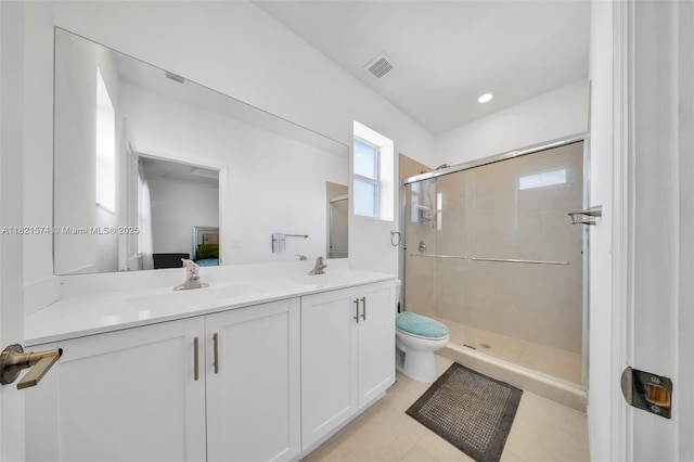 2699 SE 19th St, Homestead, FL 33035 - full bathroom with double vanity and a shower stall