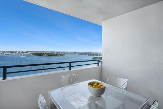 11 Island Ave Unit Ph2, Miami Beach, FL 33139 - balcony with a water view