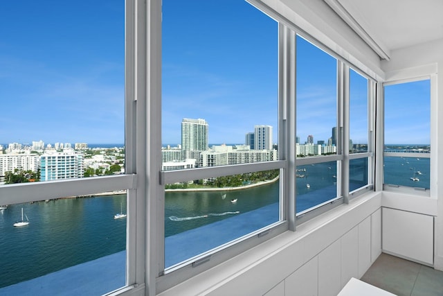 11 Island Ave Unit Ph2, Miami Beach, FL 33139 - sunroom / solarium featuring a city view, a water view, and healthy amount of natural light