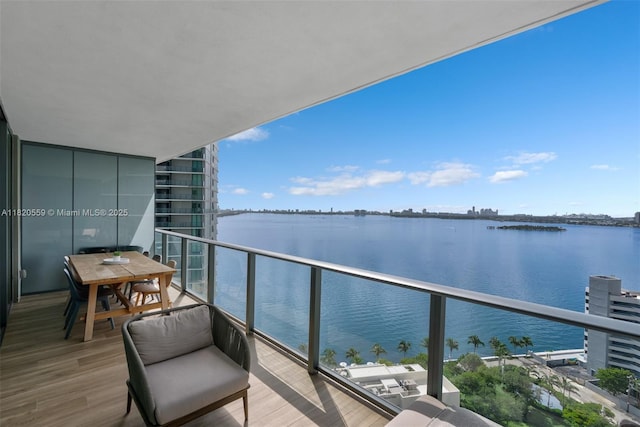 650 NE 32nd St Unit 1904, Miami, FL 33137 - balcony with a water view