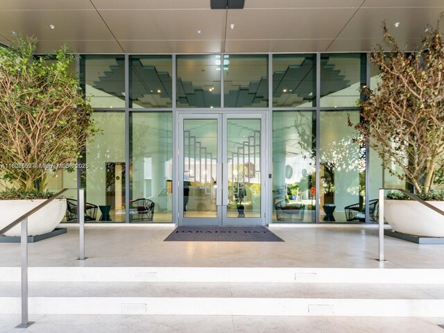 650 NE 32nd St Unit 1904, Miami, FL 33137 - entrance to property with french doors
