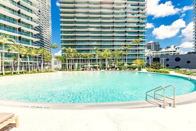 650 NE 32nd St Unit 1904, Miami, FL 33137 - view of community pool