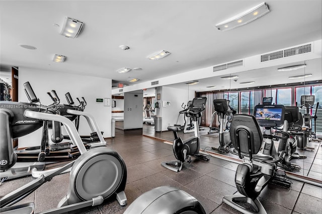325 S Biscayne Blvd Unit 2515, Miami, FL 33131 - view of workout area