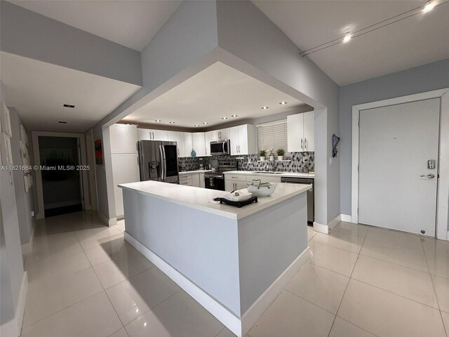 471 Ives Dairy Rd Unit 206-3, Miami, FL 33179 - photo 13