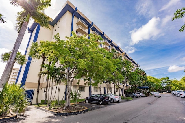 801 NW 47th Ave Unit 409W, Miami, FL 33126 - view of property with uncovered parking