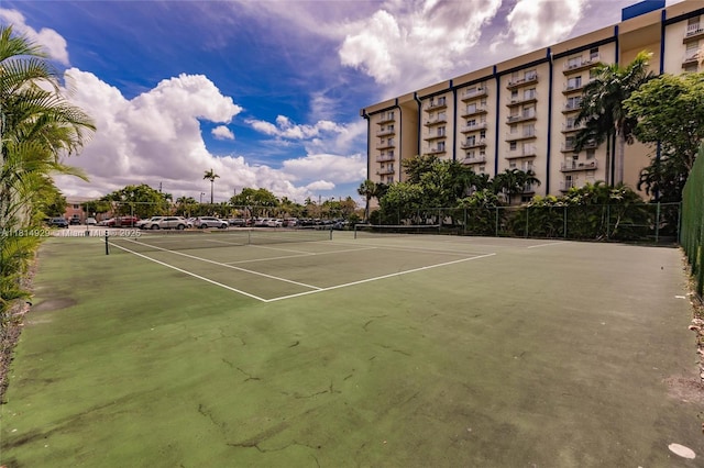 801 NW 47th Ave Unit 409W, Miami, FL 33126 - view of tennis court