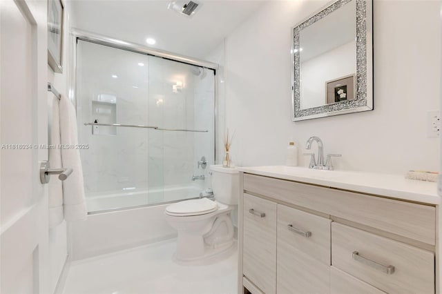 3200 NE 36th St Unit 1221, Fort Lauderdale, FL 33308 - bathroom with vanity and enclosed tub / shower combo