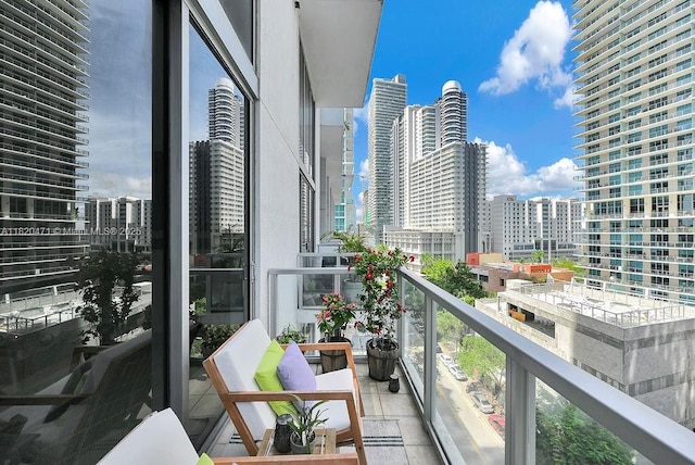 1050 Brickell Ave Unit 806, Miami, FL 33131 - photo 34