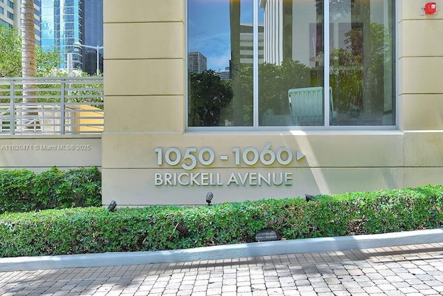 1050 Brickell Ave Unit 806, Miami, FL 33131 - photo 44