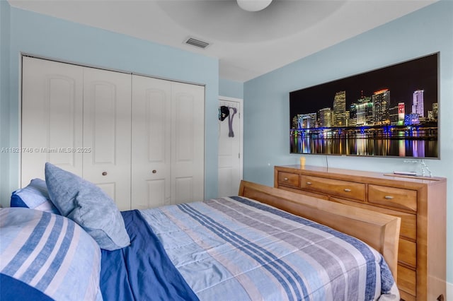 7100 Mcclellan St, Hollywood, FL 33024 - bedroom with a closet