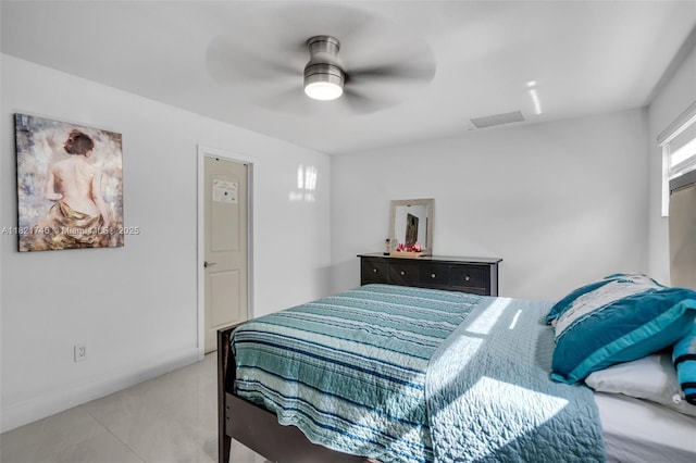7100 Mcclellan St, Hollywood, FL 33024 - bedroom featuring a ceiling fan