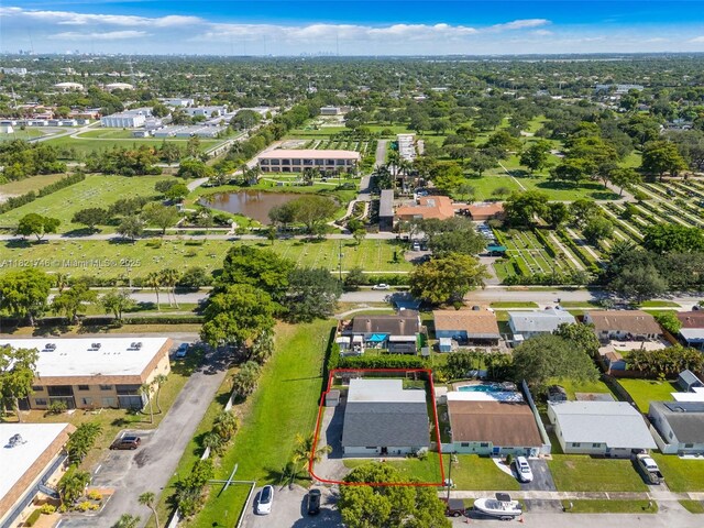 7100 Mcclellan St, Hollywood, FL 33024 - view of property location featuring property parcel outlined and a nearby body of water