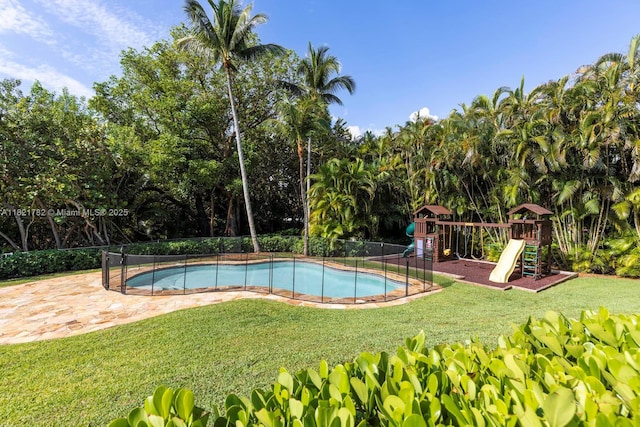 11100 Paradela St, Coral Gables, FL 33156 - view of pool