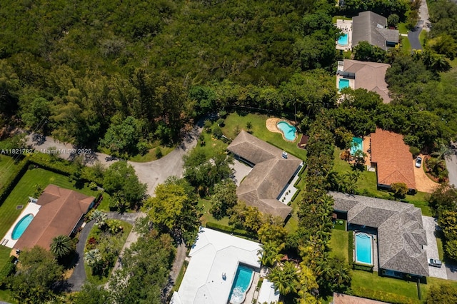 11100 Paradela St, Coral Gables, FL 33156 - aerial view of residential area featuring a pool area