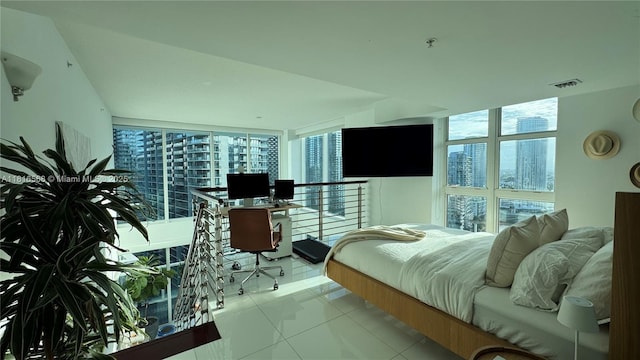 41 SE 5th St Unit 1716, Miami, FL 33131 - bedroom featuring an office area