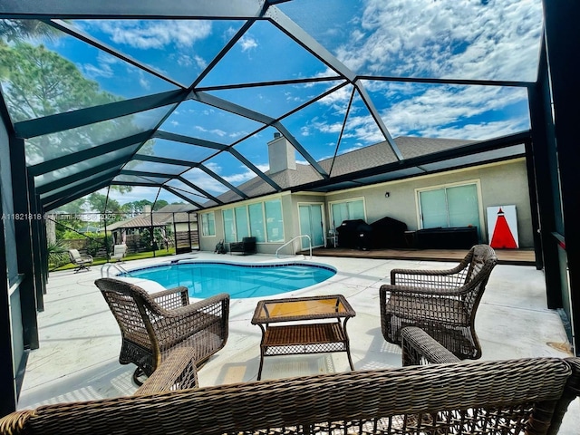 120 Hombre Cir Fl, Panama City Beach, FL 32407 - swimming pool with a patio, an outdoor hangout area, and a lanai