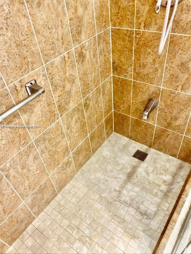 1965 S Ocean Dr Unit 5B, Hallandale Beach, FL 33009 - full bathroom featuring a tile shower
