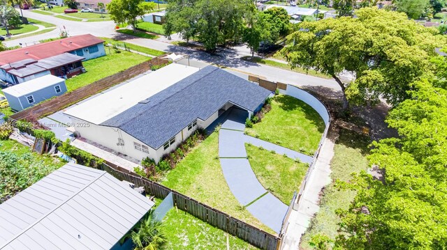19661 NE 10th Pl, Miami, FL 33179 - photo 27