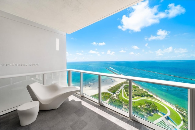 100 S Pointe Dr Unit 3003, Miami Beach, FL 33139 - balcony featuring a water view