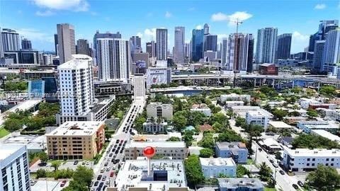 546 SW 1st St Unit 501, Miami, FL 33130 - view of city skyline