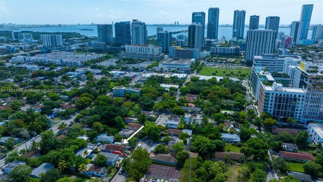 145 NW 31st St, Miami, FL 33127 - photo 8