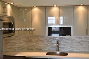 1950 S Ocean Dr Unit 16F, Hallandale Beach, FL 33009 - photo 1