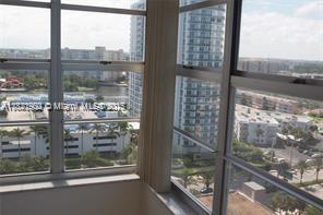 1950 S Ocean Dr Unit 16F, Hallandale Beach, FL 33009 - photo 4