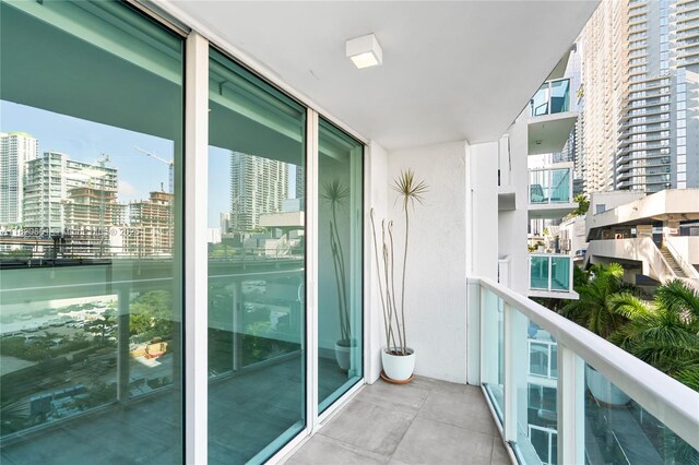 31 SE 5th St Unit 707, Miami, FL 33131 - photo 8