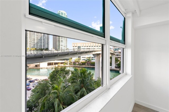31 SE 5th St Unit 707, Miami, FL 33131 - photo 17