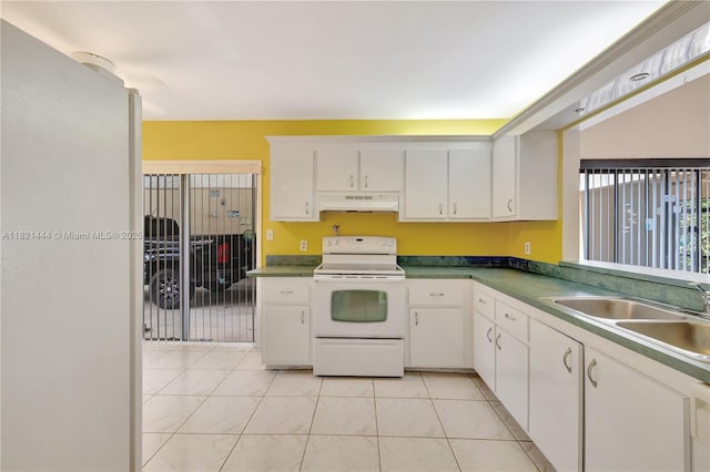 1798 Maplewood Trl, Coconut Creek, FL 33063 - kitchen featuring white range with electric stovetop, under cabinet range hood, and white cabinets