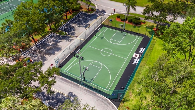 1925 NW 167th Ter, Pembroke Pines, FL 33028 - view of basketball court featuring community basketball court