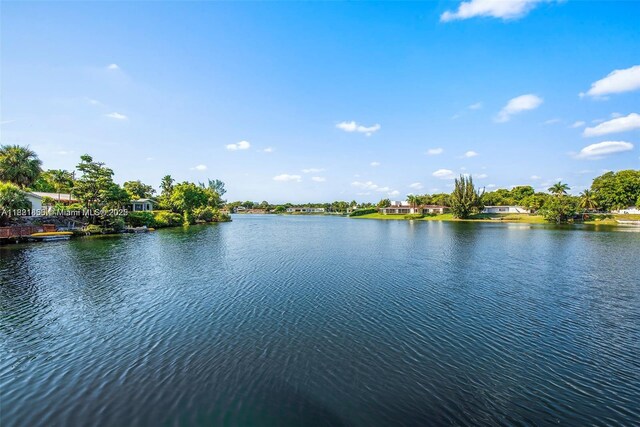 2010 NE 196th Ter, North Miami Beach, FL 33179 - photo 19