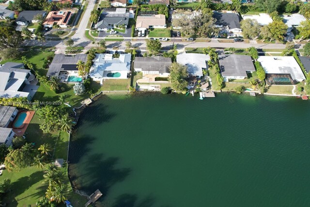2010 NE 196th Ter, North Miami Beach, FL 33179 - photo 25