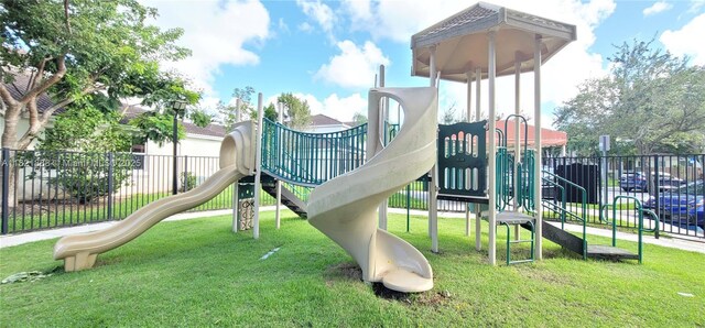 975 NE 42nd Pl, Homestead, FL 33033 - view of community play area