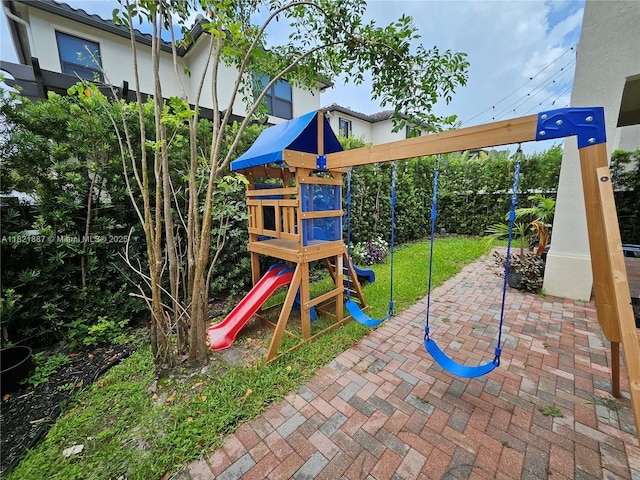 3238 W 96th Pl, Hialeah, FL 33018 - view of playground