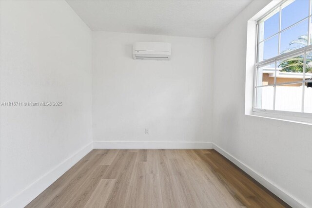3335 NW 19th St, Miami, FL 33125 - photo 9