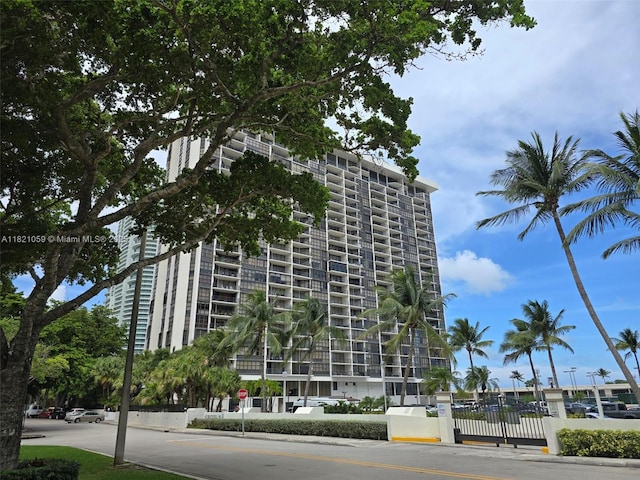 1901 Brickell Ave Unit B1508, Miami, FL 33129 - view of apartment building / complex