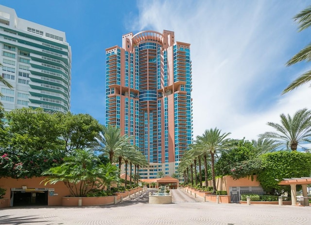 300 S Pointe Dr Unit 1602, Miami Beach, FL 33139 - view of building exterior