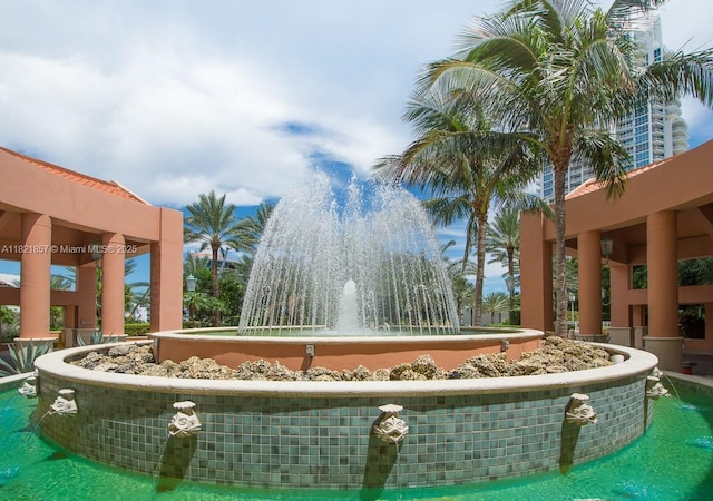 300 S Pointe Dr Unit 1602, Miami Beach, FL 33139 - view of property's community