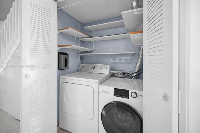 502 Westree Ln, Plantation, FL 33324 - laundry area with separate washer and dryer
