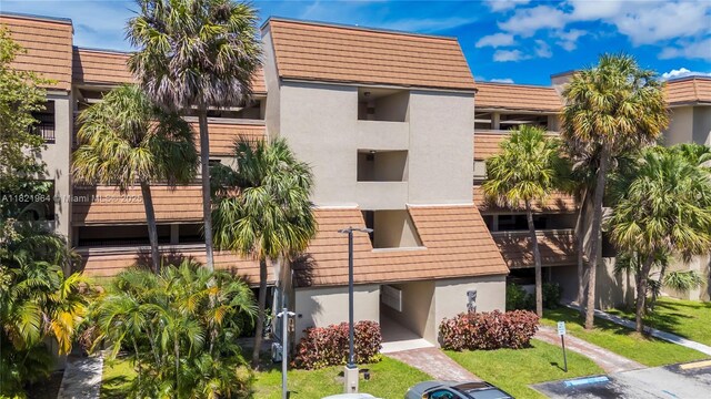 511 Ives Dairy Rd Unit 104-6, Miami, FL 33179 - view of property