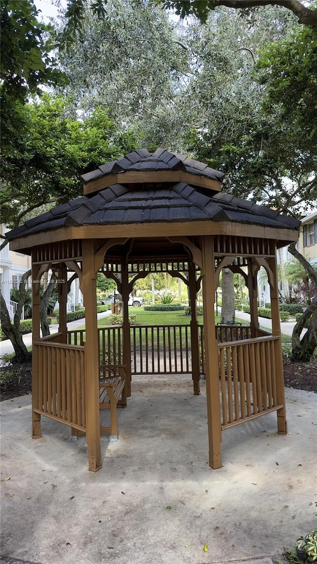 4163 Maya Cay Ln, Jupiter, FL 33458 - surrounding community with a gazebo