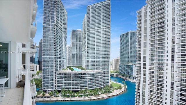 801 Brickell Key Blvd Unit 2210, Miami, FL 33131 - view of city with a nearby body of water