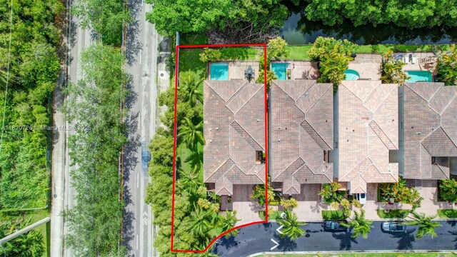21235 NE 33rd Ave, Aventura, FL 33180 - aerial view of property's location with a pool area and property parcel outlined
