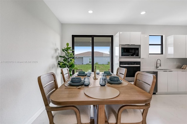 6032 Keystone Cir, La Belle, FL 33935 - dining area featuring recessed lighting
