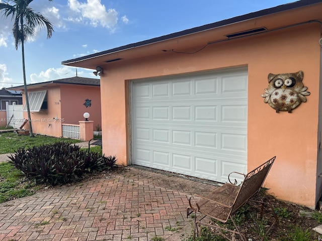 7110 SW 11th St, Pembroke Pines, FL 33023 - garage with decorative driveway
